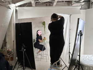 スタジオ撮影同行【スターメーカースタジオ 心斎橋店】・撮影風景2／大阪、北摂、箕面市の結婚相談所マリーアンドウィッシュ（Marry & Wish）